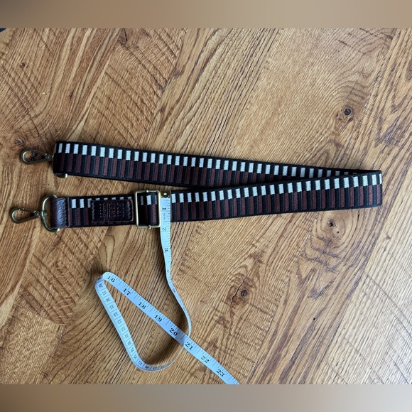 Portland leather purse strap. - Picture 6 of 9